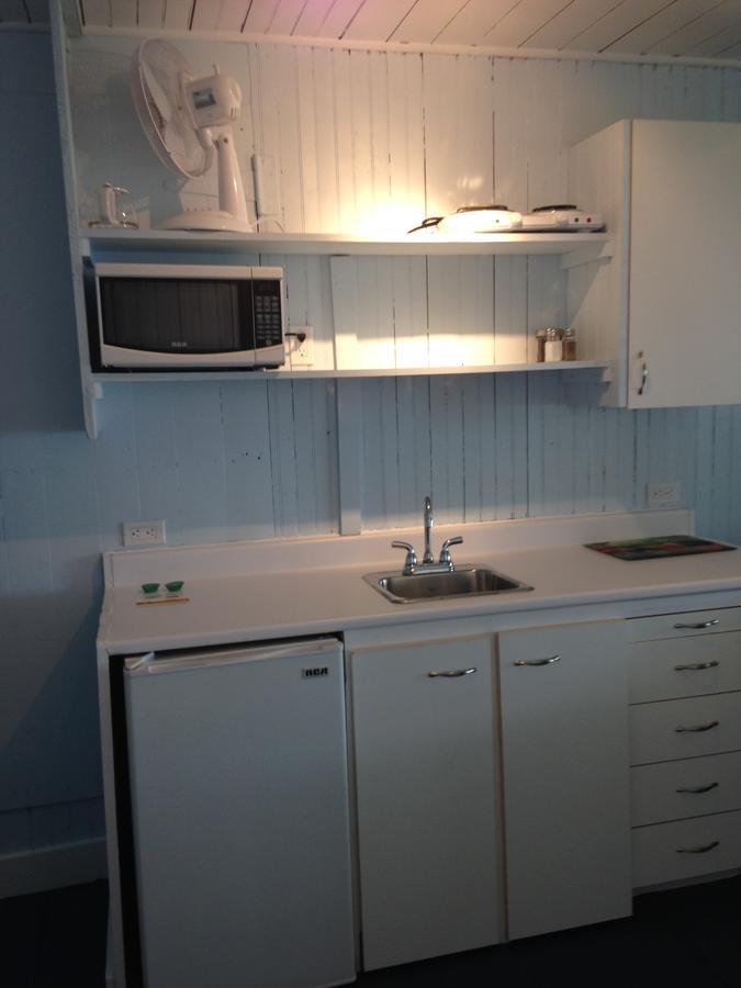 Auberge Les Blancs Moutons Saint-Laurent-de-l'ile d'Orleans 외부 사진